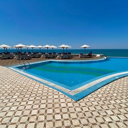 Апартаменты Sunlit 594 Дуррес Экстерьер фото